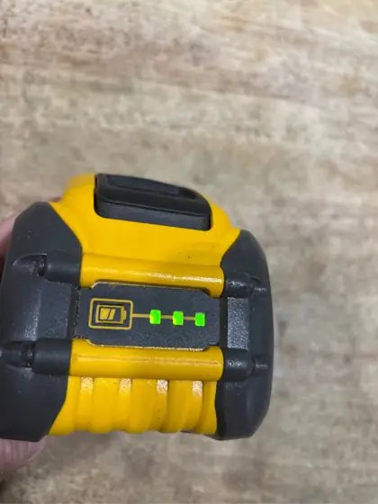 FLEXVOLT 20-Volt/60-Volt MAX Lithium-Ion 12.0Ah… — Photo 4