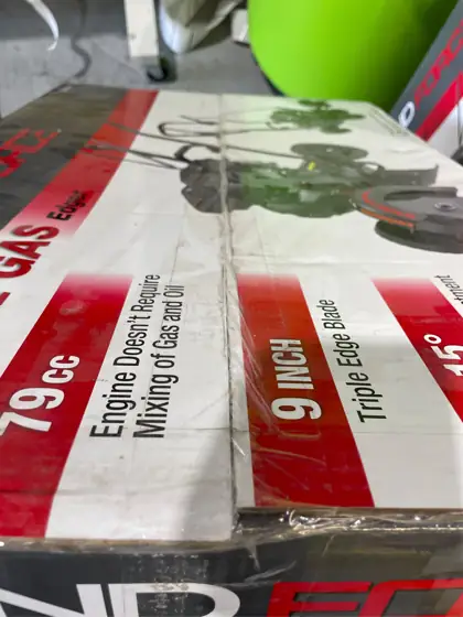 79 cc Gas 4-Cycle Edger — Photo 3