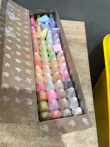 Crayola Ultimate Washable Chalk Collection… — Photo 5