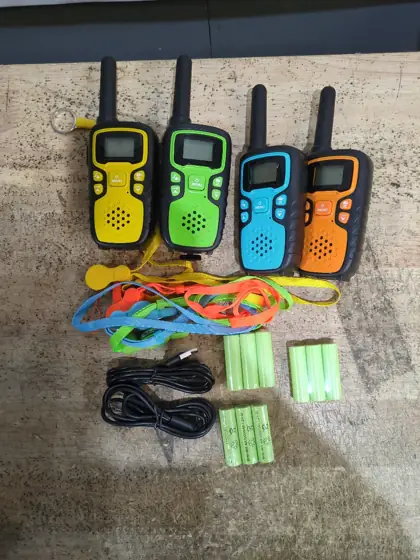 Wishouse Kids Rechargeable Walkie Talkies,… — Photo 5