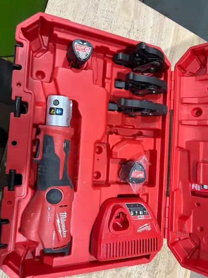 Milwaukee M12 12-Volt Lithium-Ion FORCE… — Photo 6