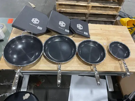 HexClad Hybrid Nonstick 7-Piece Pan… — Photo 7
