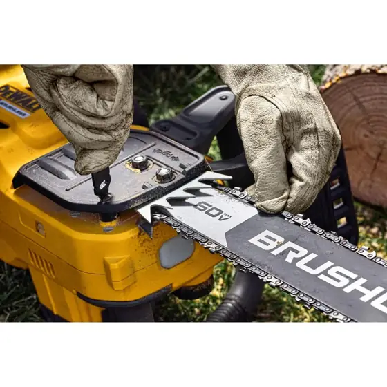 DEWALT 60V MAX DCCS677B 20… — Photo 2